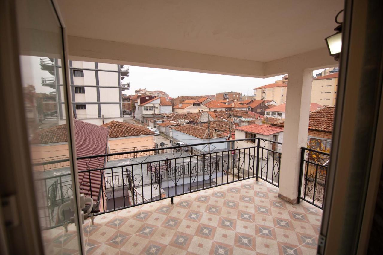Vila Lika Korce Exterior foto